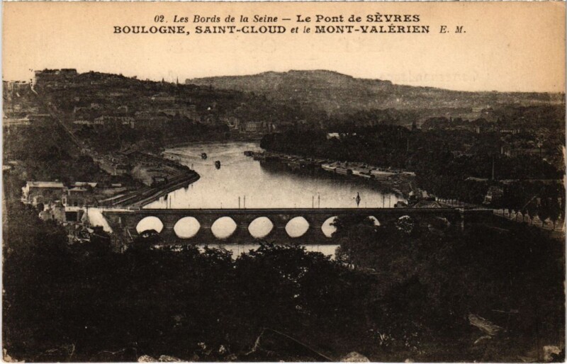Carte postale ancienne Sevres Le Pont