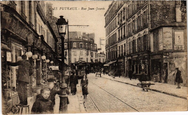 Carte postale ancienne Puteaux Rue Jean Jaures à Puteaux