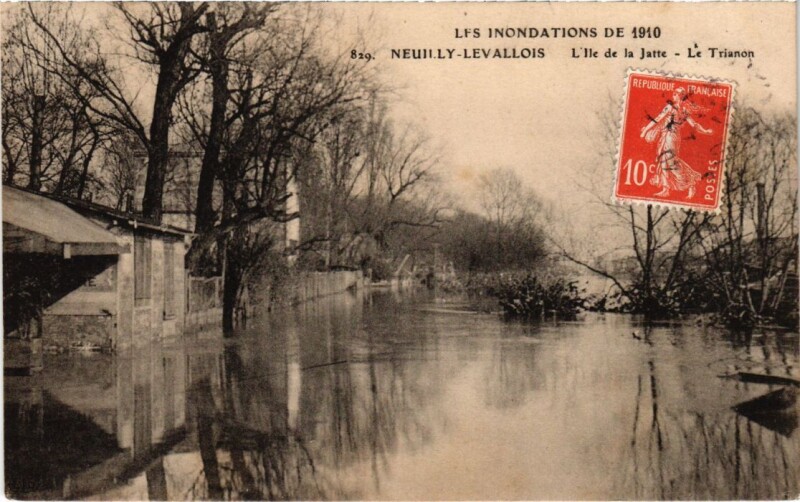 Carte postale ancienne Neuilly Ile de la Jatte Le Trianon