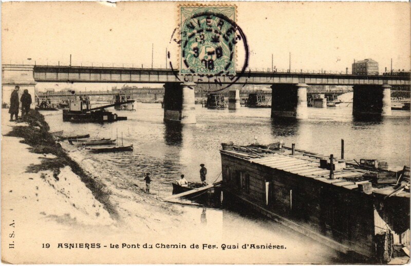 Carte postale ancienne Asnieres Pont du Chemin de Fer Le Quai