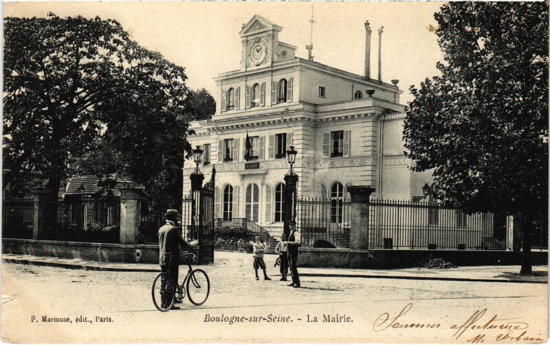 Carte postale ancienne Boulogne La Mairie