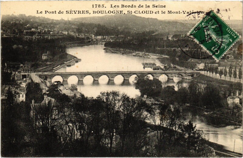 Carte postale ancienne Boulogne Les Bords de la Seine
