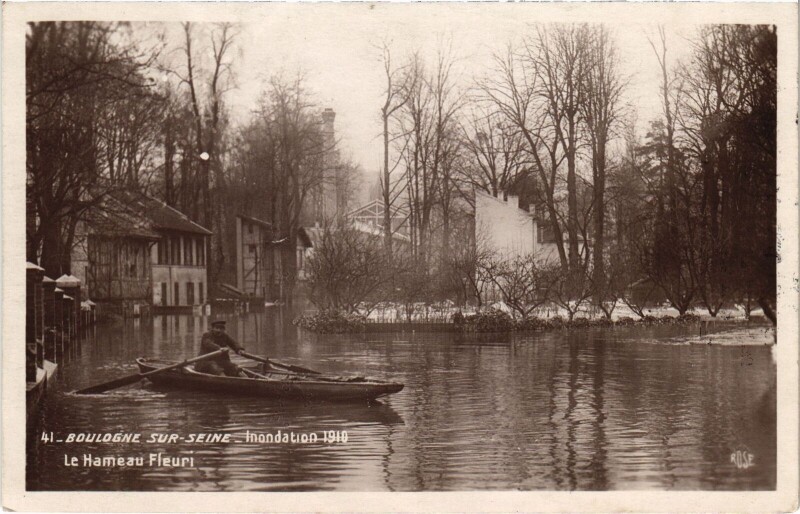 Carte postale ancienne Boulogne Hameau Fleuri