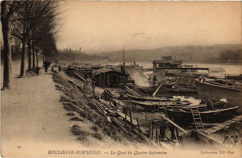 Carte postale ancienne Boulogne Le Quai du 4 Septembre