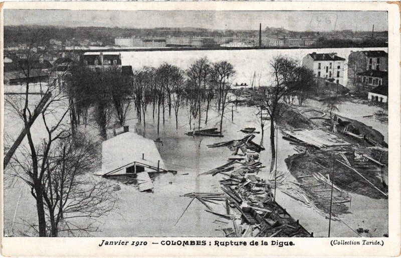 Carte postale ancienne Colombes Rupture de la Digue à Colombes