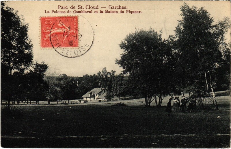 Carte postale ancienne Garches Parc de Saint-Cloud à Garches