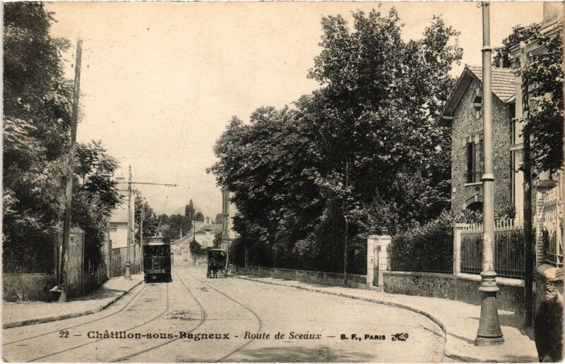 Carte postale ancienne Chatillon Route de Sceaux à Sceaux