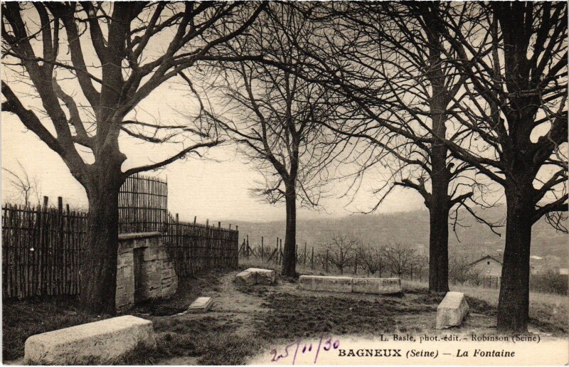 Carte postale ancienne Bagneux La Fontaine à Bagneux