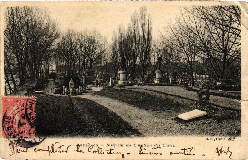 Carte postale ancienne Asnieres Interieur du Cimetiere des Chiens