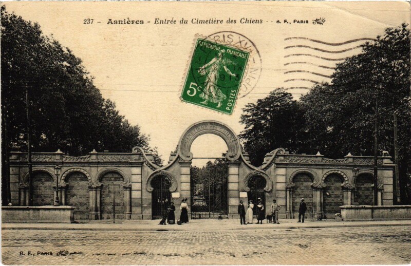 Carte postale ancienne Asnieres Entree du Cimetiere des Chiens