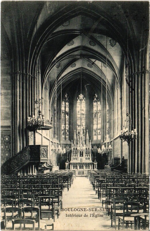 Carte postale ancienne Boulogne Interieur de l'Eglise