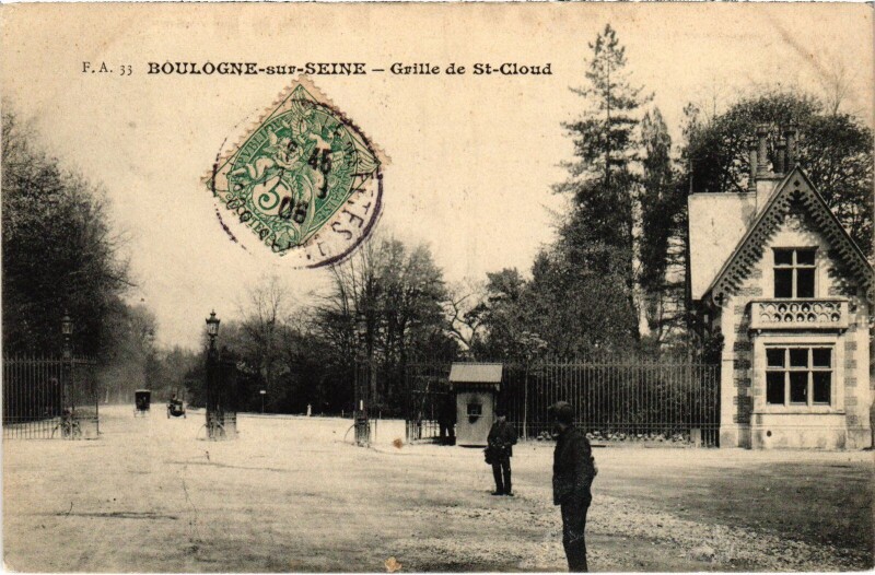 Carte postale ancienne Boulogne Grille de Saint-Cloud à Saint-Cloud