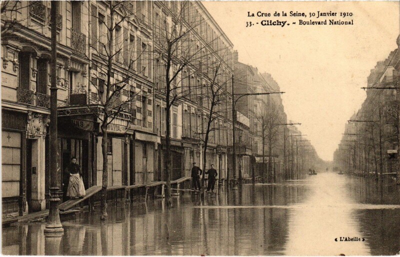 Carte postale ancienne La Crue de la Seine - Boulevard National à Clichy