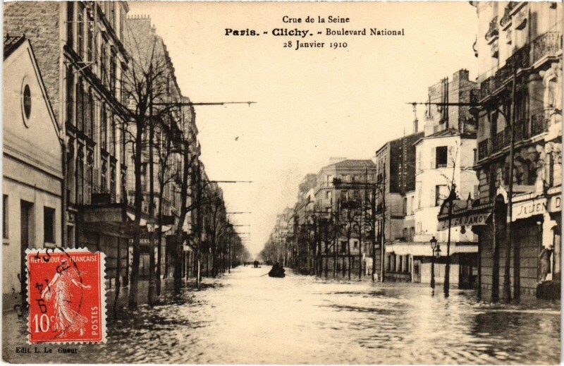 Carte postale ancienne Crue de la Seine - Boulevard National à Clichy