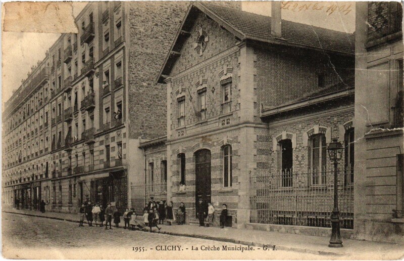Carte postale ancienne La Crèche Municipale à Clichy