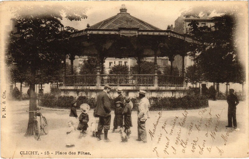 Carte postale ancienne Place des Fêtes à Clichy