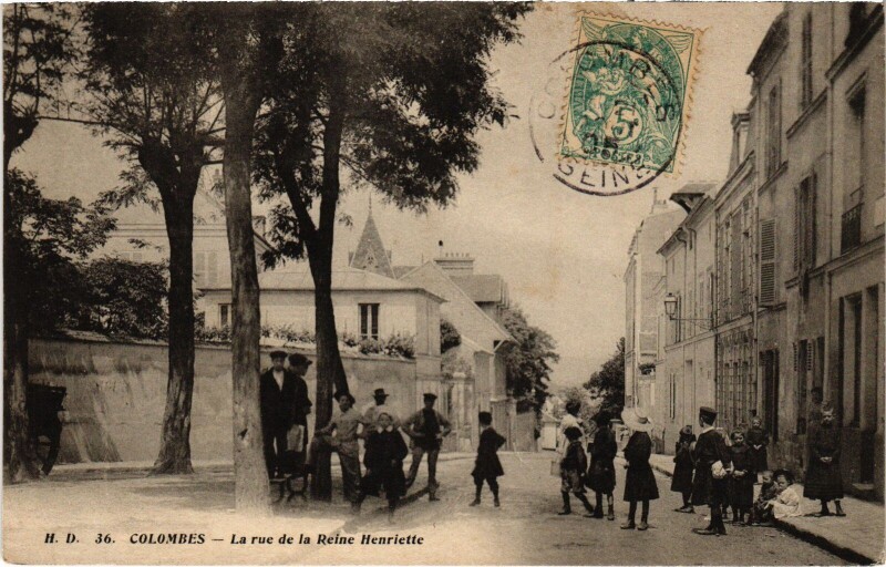 Carte postale ancienne Colombes La rue de la Reine Henriette à Colombes