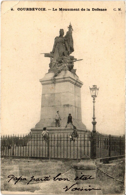 Carte postale ancienne Courbevoie Monument de la Defense à Courbevoie