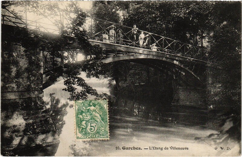 Carte postale ancienne Garches Etang de Villeneuve à Garches