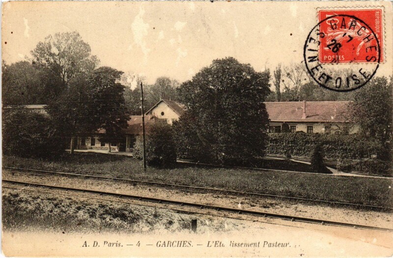 Carte postale ancienne Garches Etablissement Pasteur à Garches