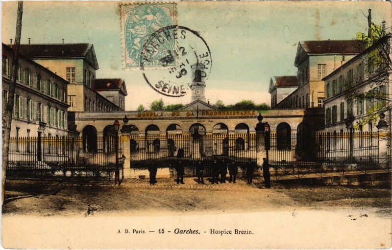 Carte postale ancienne Garches Hospice Brezin à Garches