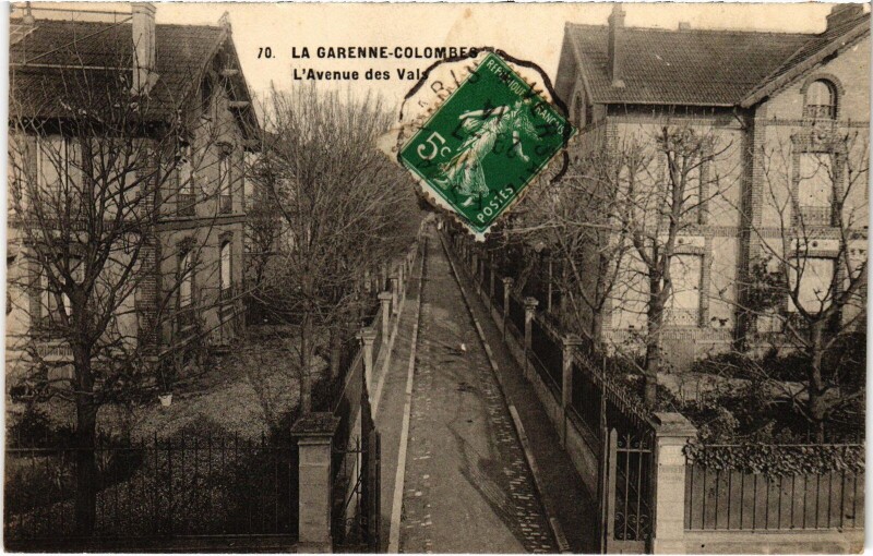 Carte postale ancienne La Garenne Colombes Avenue des Vals à Colombes