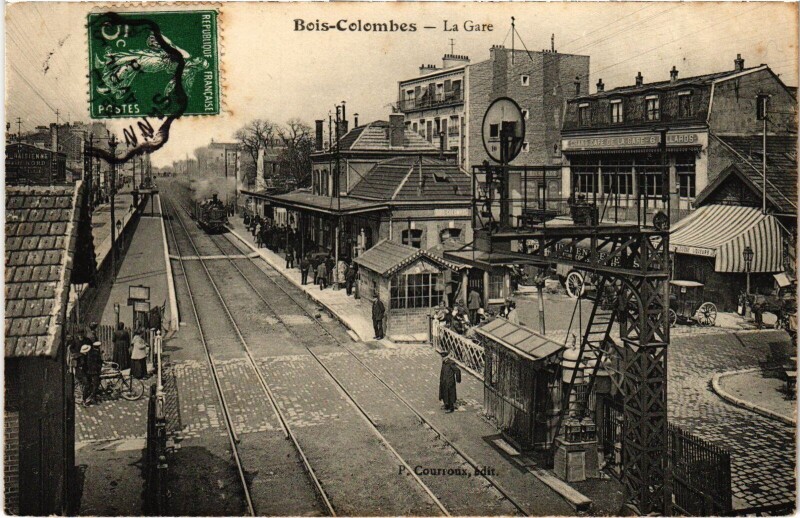 Carte postale ancienne Colombes La Gare à Colombes