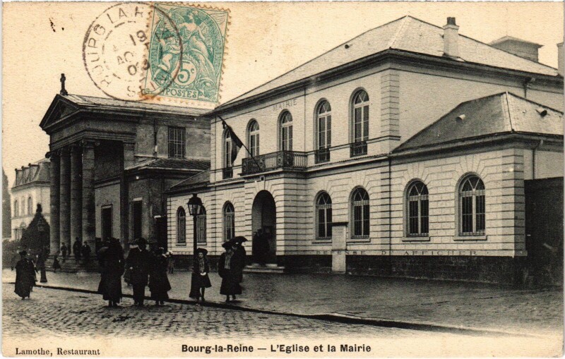 Carte postale ancienne Bourg la Reine Eglise et la Mairie à Bourg-la-Reine