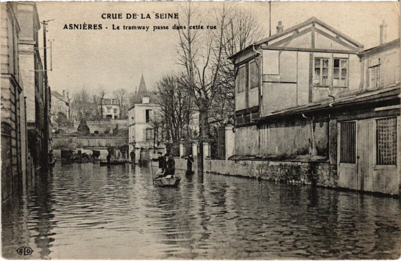 Carte postale ancienne Asnieres Le tramway passe dans cette rue