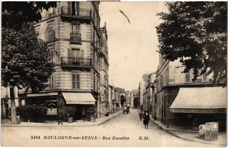 Carte postale ancienne Boulogne Rue Escalier