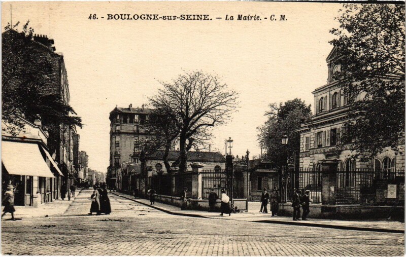 Carte postale ancienne Boulogne La Mairie