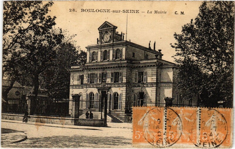 Carte postale ancienne Boulogne La Mairie