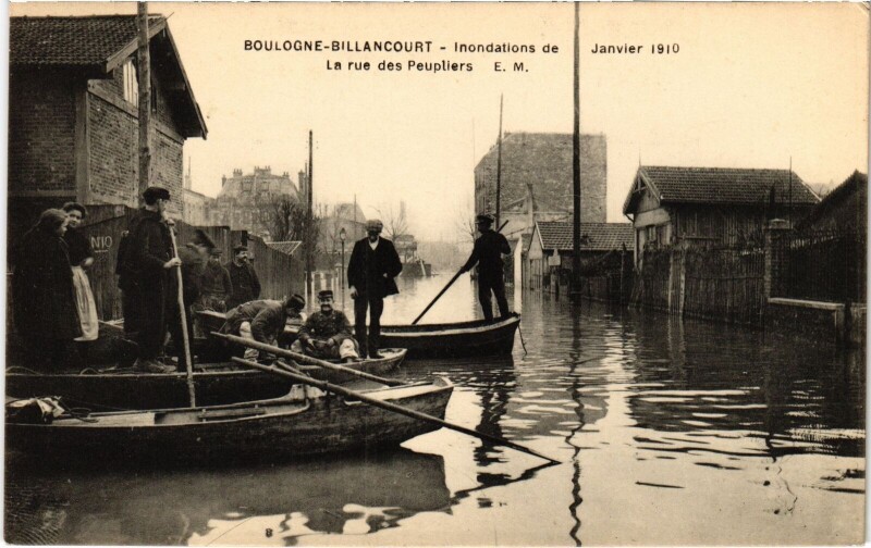 Carte postale ancienne Boulogne La rue des Peupliers