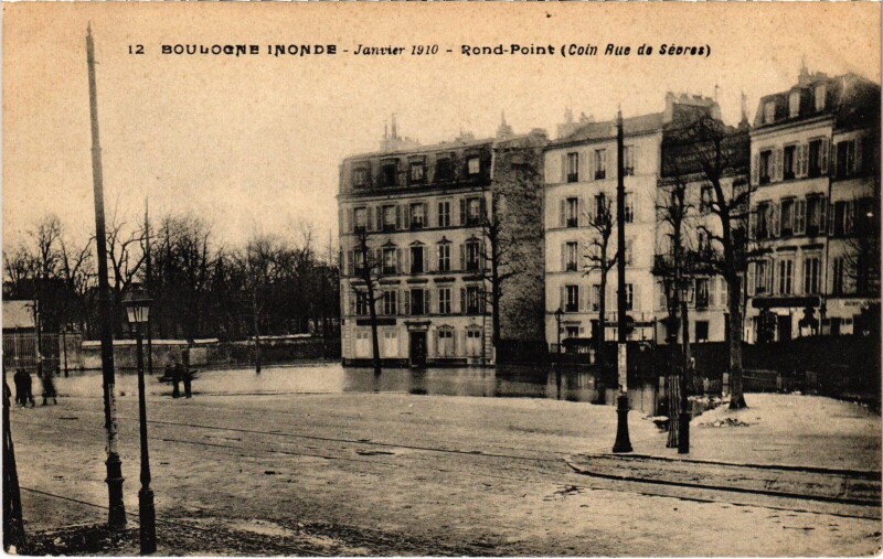Carte postale ancienne Boulogne Rond Point