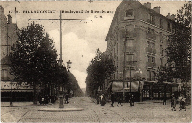 Carte postale ancienne Boulogne Boulevard de Strasbourg