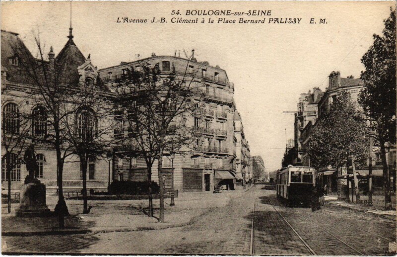 Carte postale ancienne Boulogne Avenue J.-B. Clement