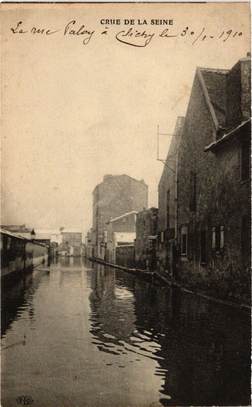 Carte postale ancienne Crue de la Seine à Clichy