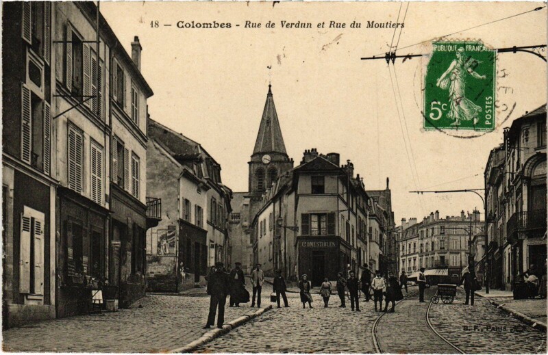 Carte postale ancienne Colombes Rue de Verdun et Rue du Moutiers à Colombes