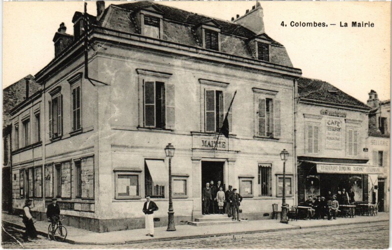 Carte postale ancienne Colombes La Mairie à Colombes