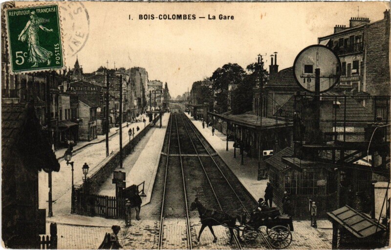 Carte postale ancienne Colombes La Gare à Colombes