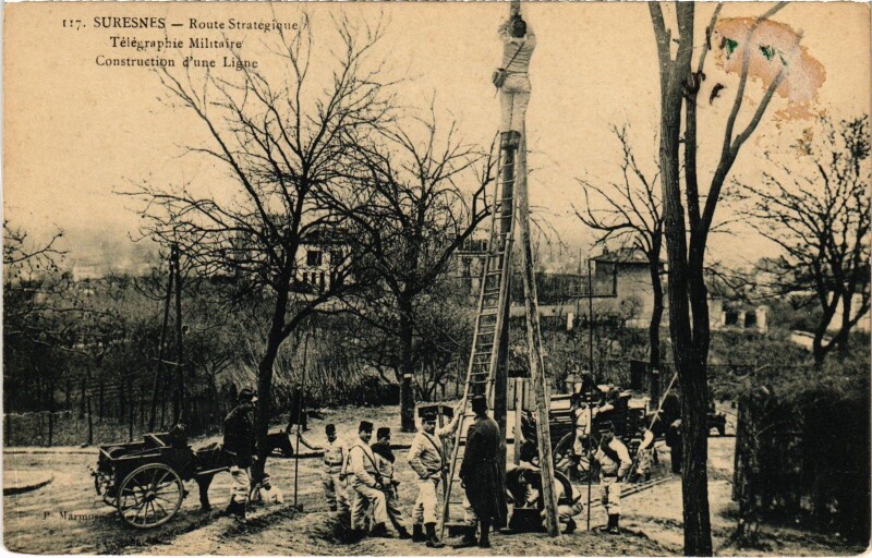 Carte postale ancienne Suresnes Route strategique Telegraphie Militaire à Suresnes