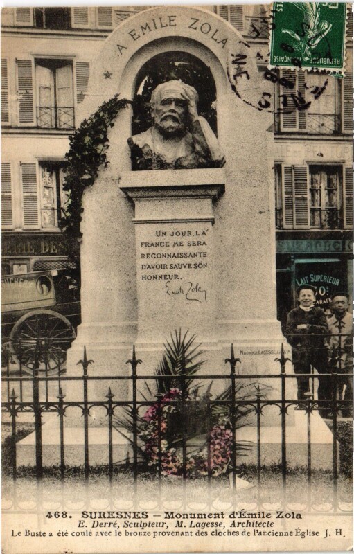 Carte postale ancienne Suresnes Monument d'Emile Zola à Suresnes