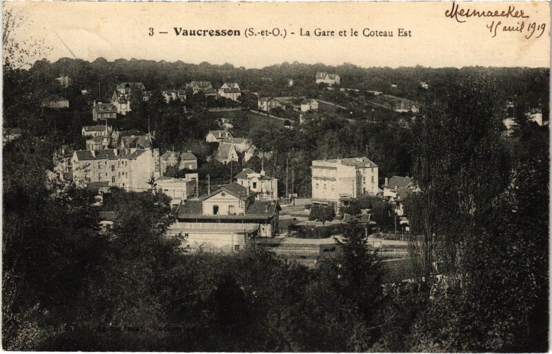Carte postale ancienne Vaucresson La gare à Vaucresson
