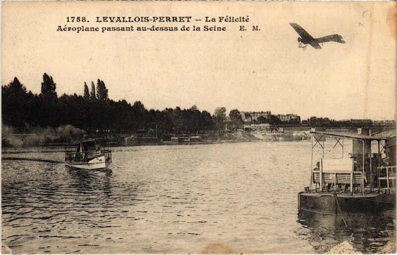 Carte postale ancienne Levallois Perret La Felicite à Levallois-Perret