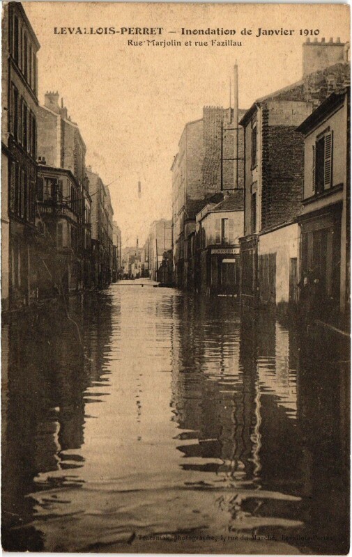 Carte postale ancienne Levallois Perret Rue Marjolin à Levallois-Perret