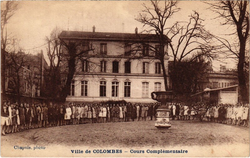 Carte postale ancienne Ville des Colombes Cours Complementaire à Colombes
