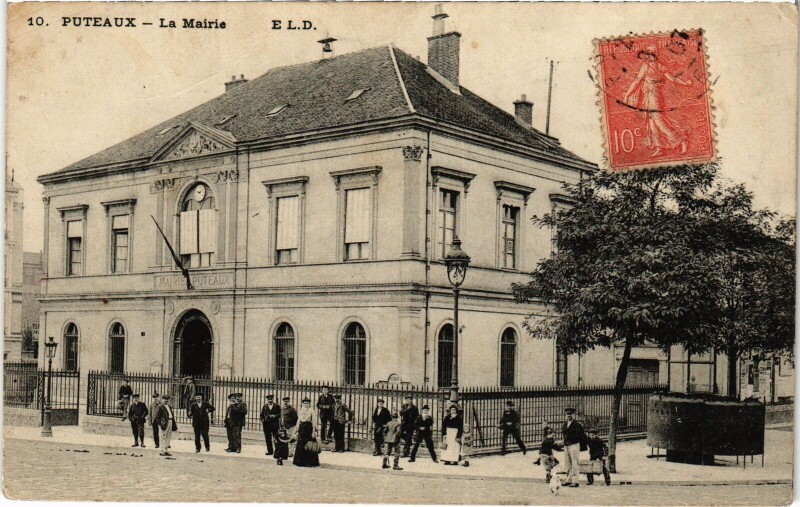 Carte postale ancienne Puteaux La Mairie à Puteaux