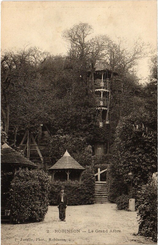 Carte postale ancienne Robinson Le Grand Arbre