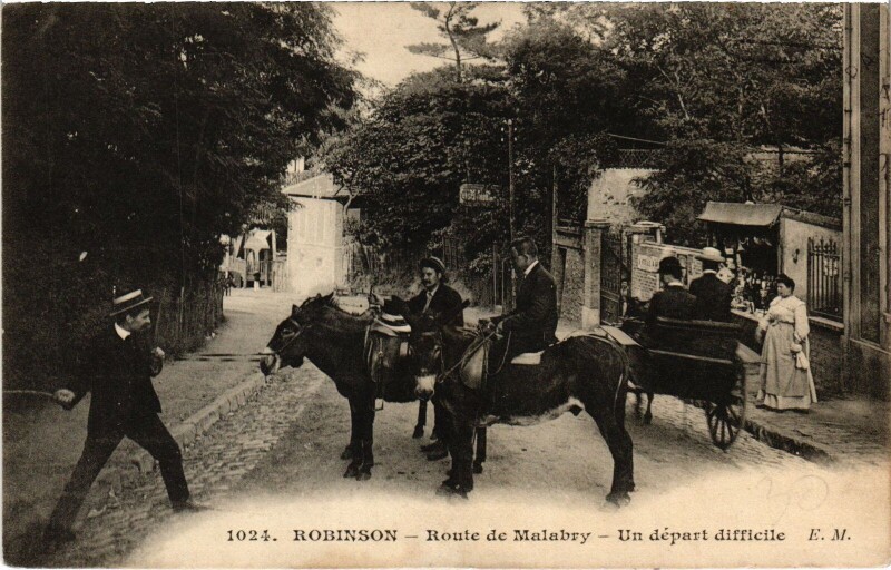 Carte postale ancienne Robinson Route de Malabry un depart difficile