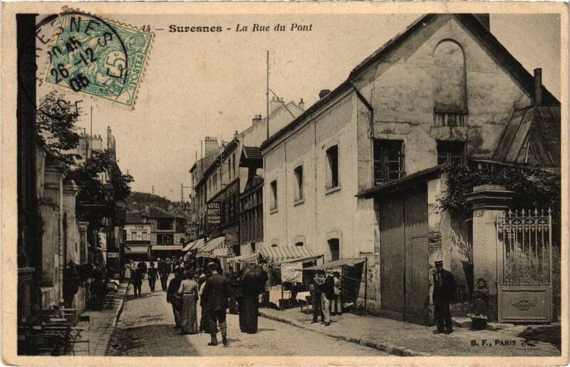 Carte postale ancienne Suresnes Rue du Pont à Suresnes